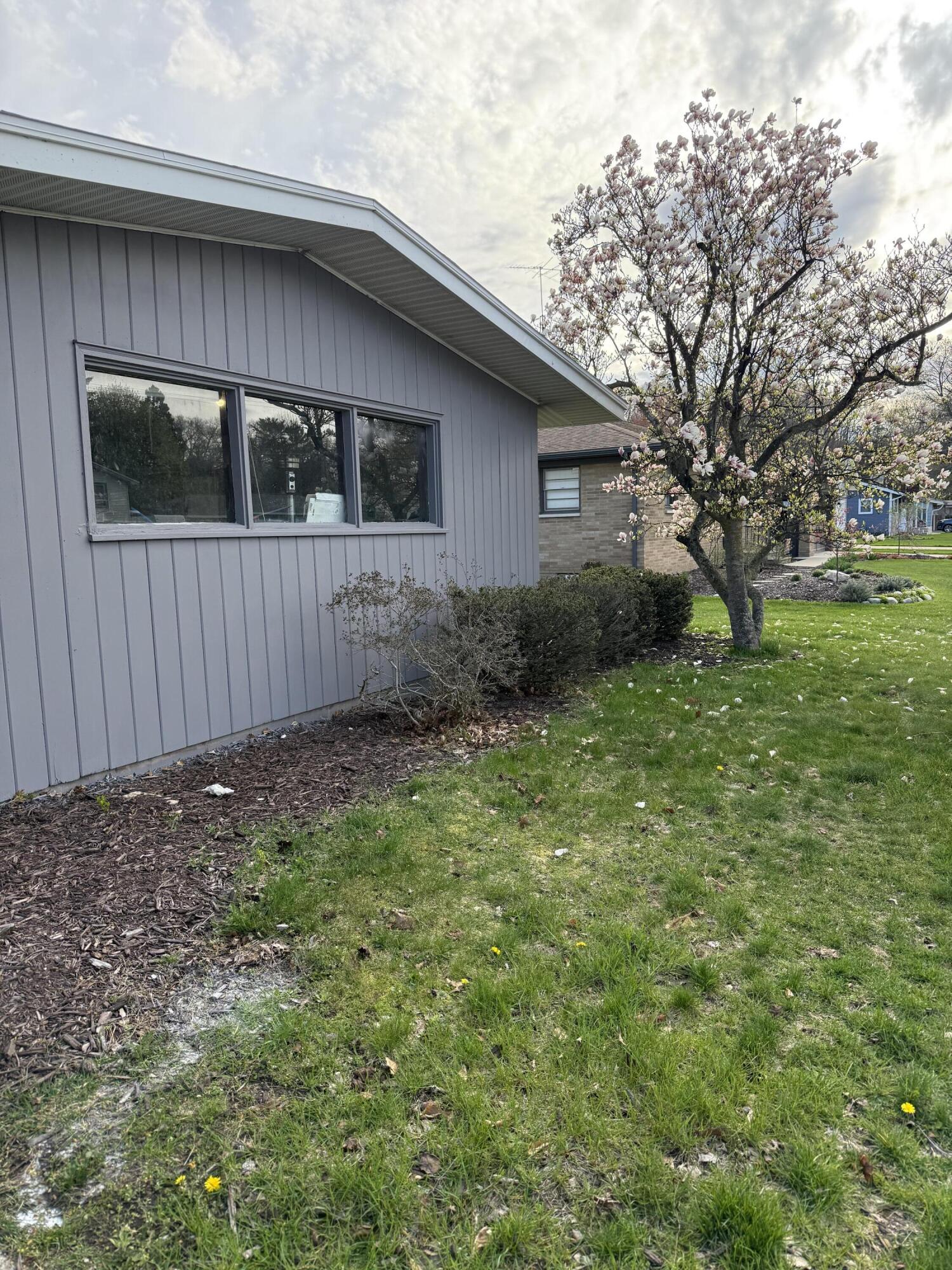 2059 Garland Drive