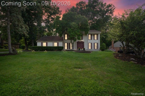 Photo of 2196 Willow Leaf Drive, Rochester Hills City, MI 48309 (MLS # 20261070931)
