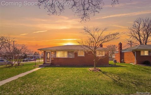 12876 Martin Road Warren City MI 48088