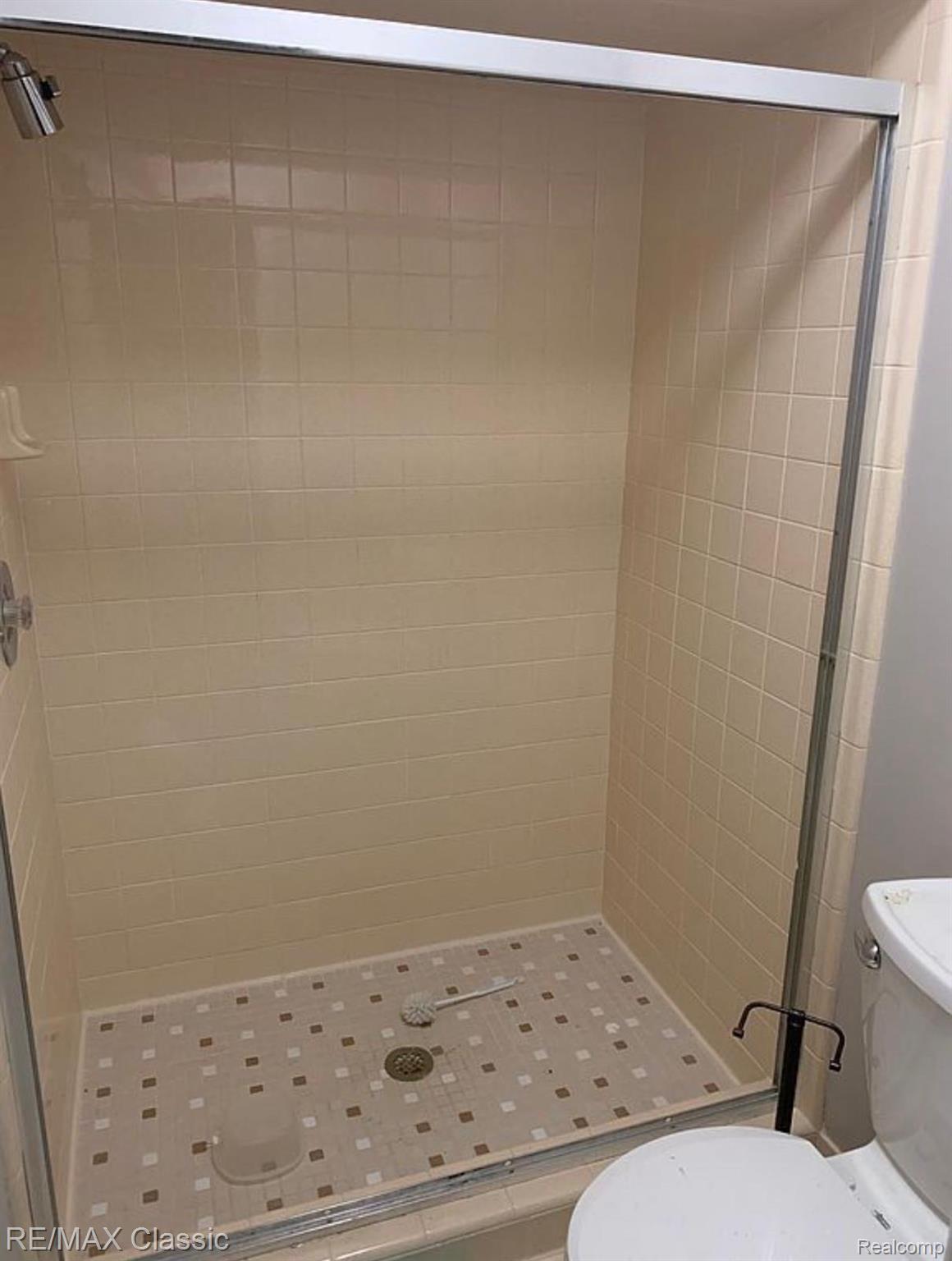 380 E South Boulevard