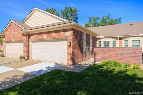 Photo of 49290 Wayburn Drive, Macomb Township, MI 48042 (MLS # 20261047617)