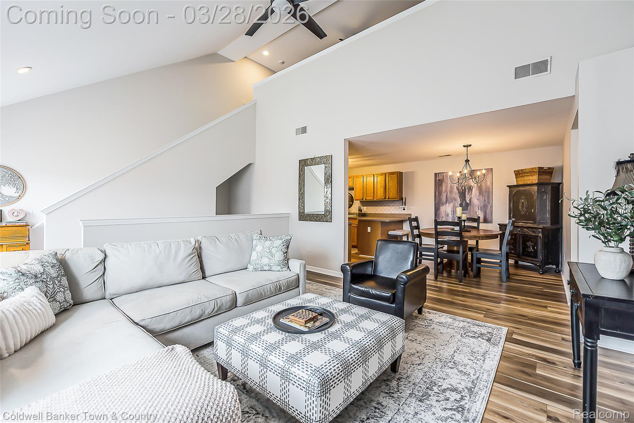 3377 Kneeland Circle