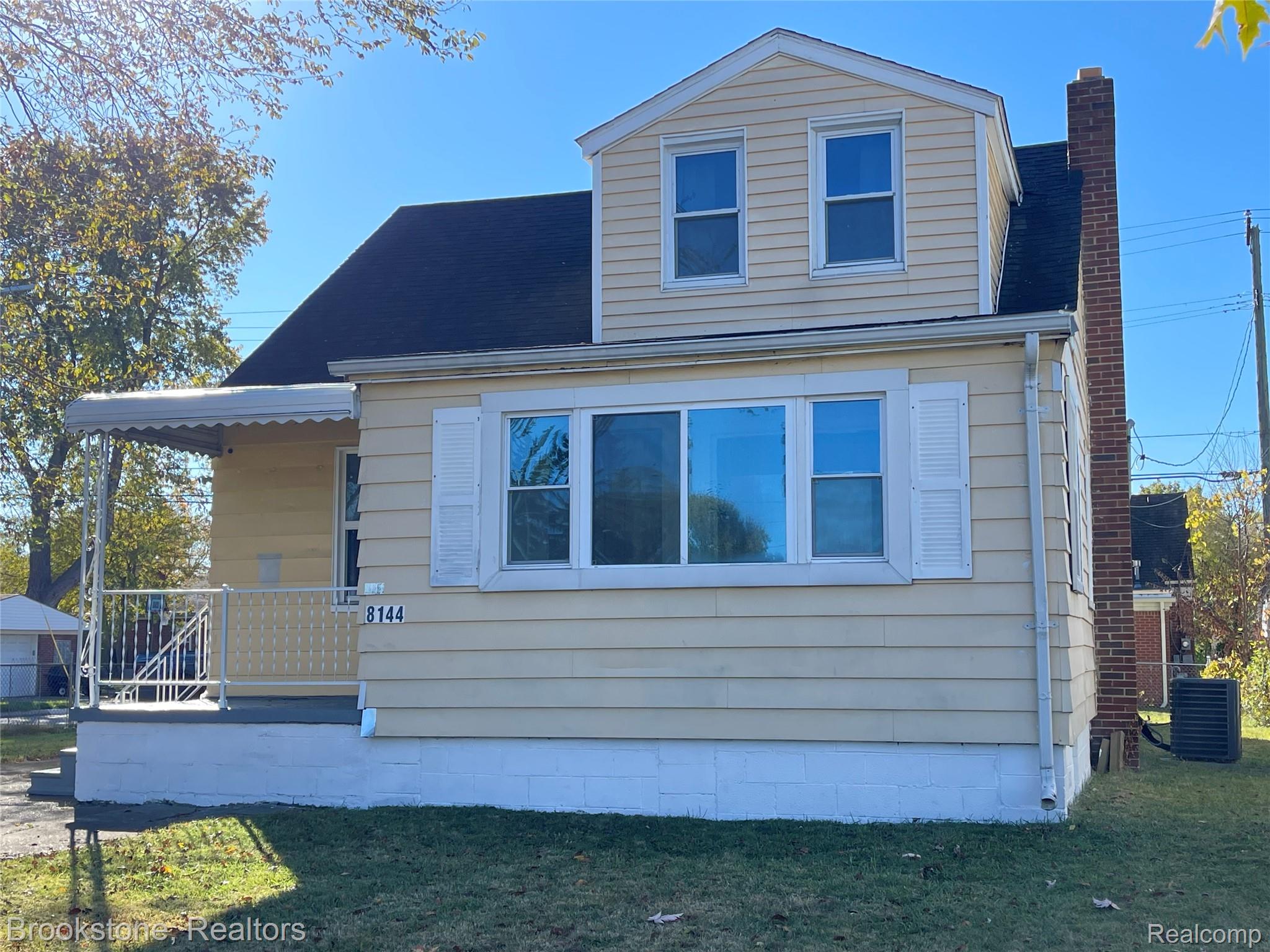 8144 Jewett Avenue