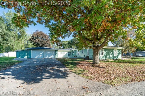 Tiny photo for 3984 Seeden Street, Waterford Charter Township, MI 48329 (MLS # 20261081705)