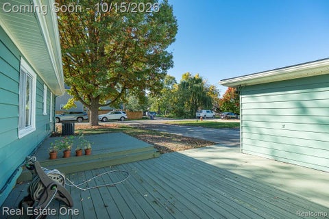 Tiny photo for 3984 Seeden Street, Waterford Charter Township, MI 48329 (MLS # 20261081705)