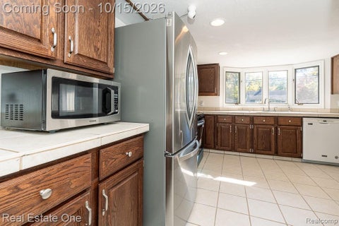 Tiny photo for 3984 Seeden Street, Waterford Charter Township, MI 48329 (MLS # 20261081705)