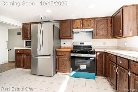 Tiny photo for 3984 Seeden Street, Waterford Charter Township, MI 48329 (MLS # 20261081705)