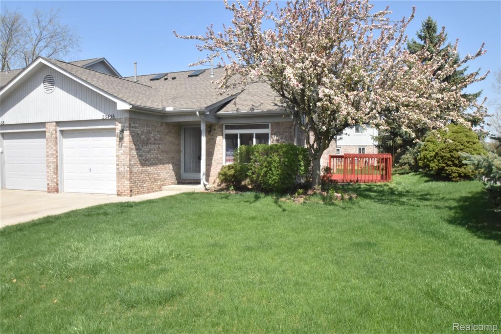 Photo of 23436 Mahoney Court #182, Brownstown Charter Township, MI 48183 (MLS # 20261027290)