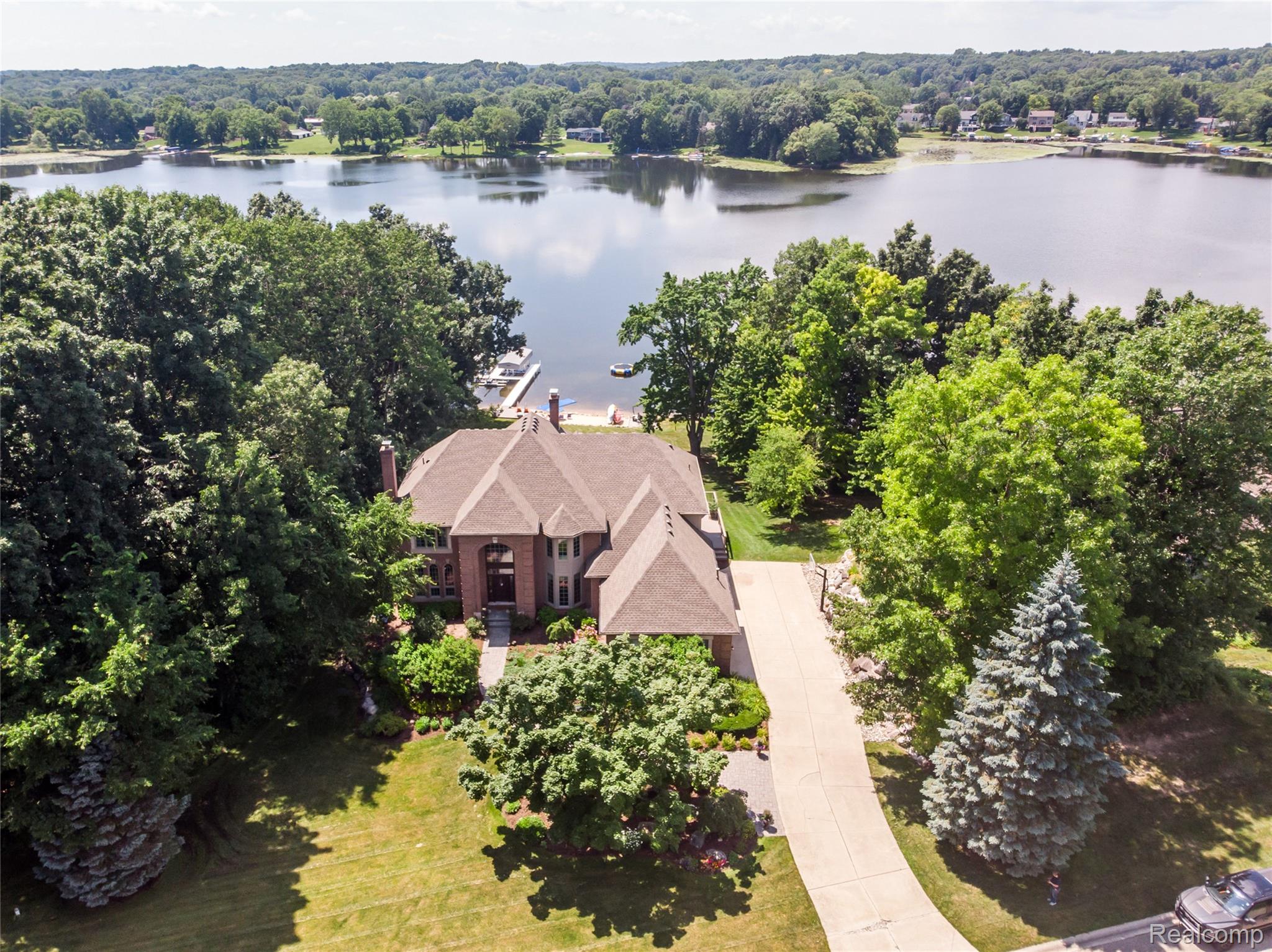 3166 Beach Lake Drive W
