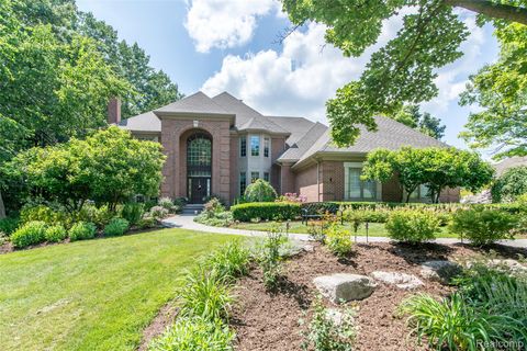3166 Beach Lake Drive W Brighton Township MI 48380