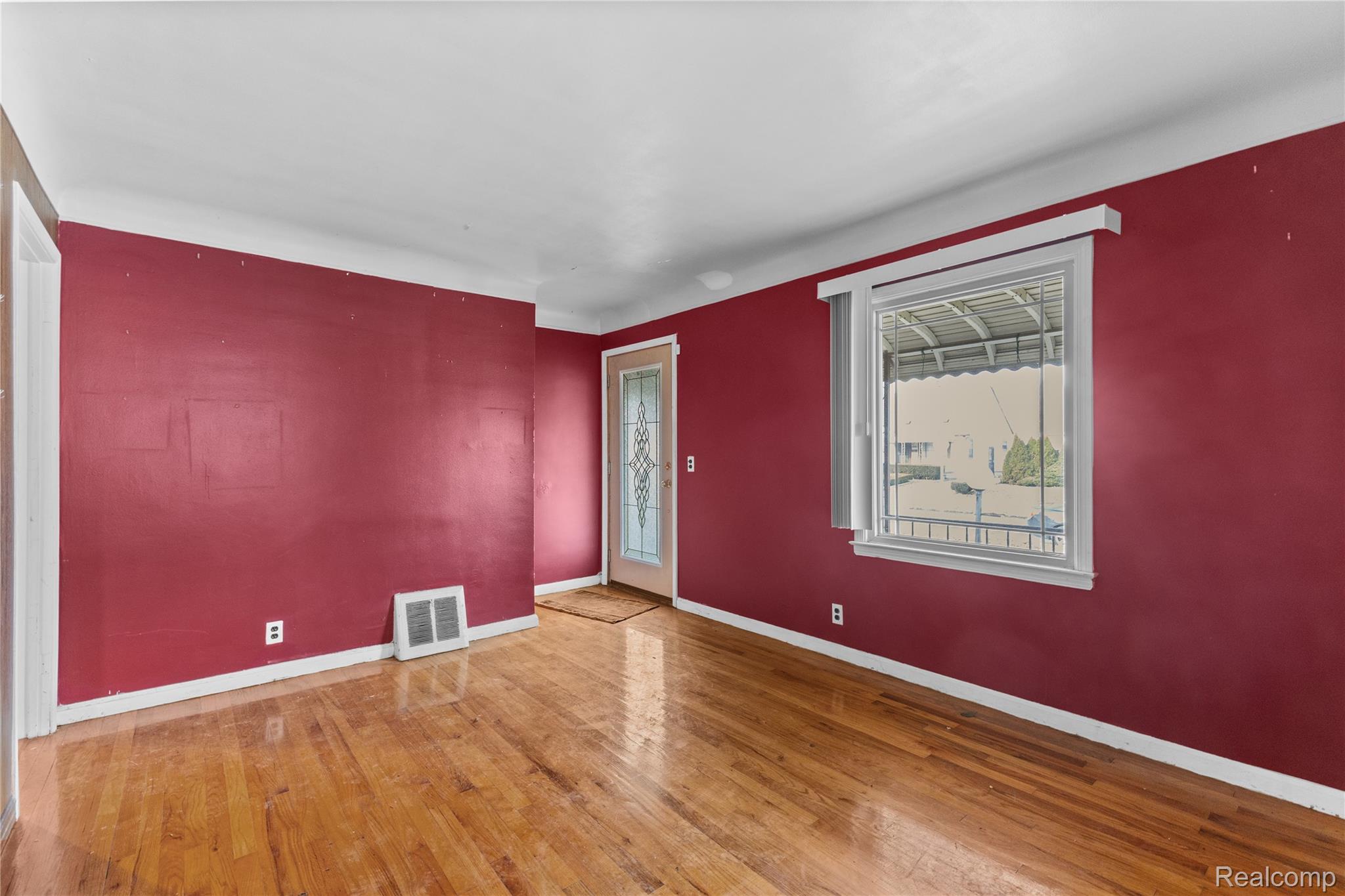 26167 Princeton Street