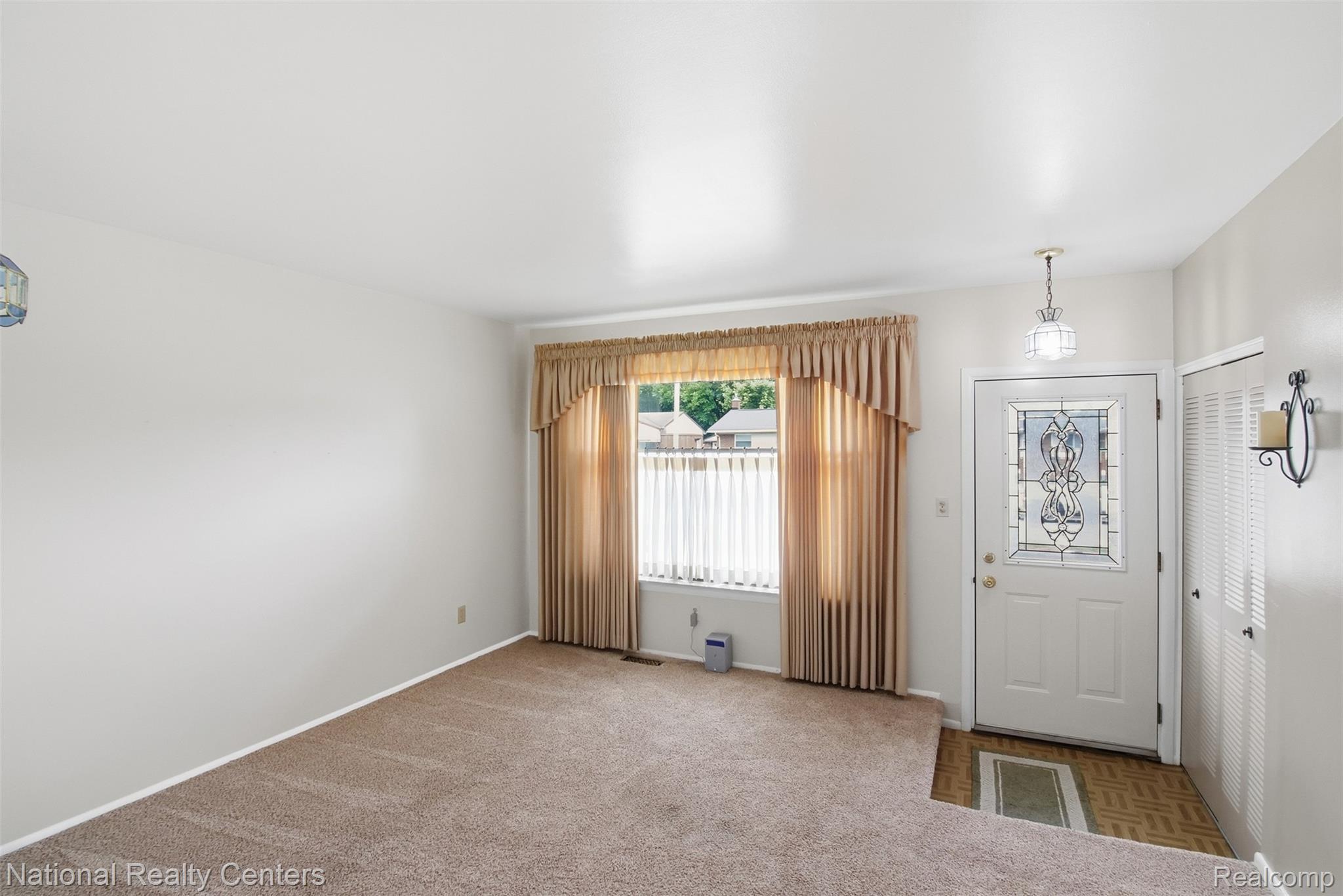 30469 Grandview Avenue