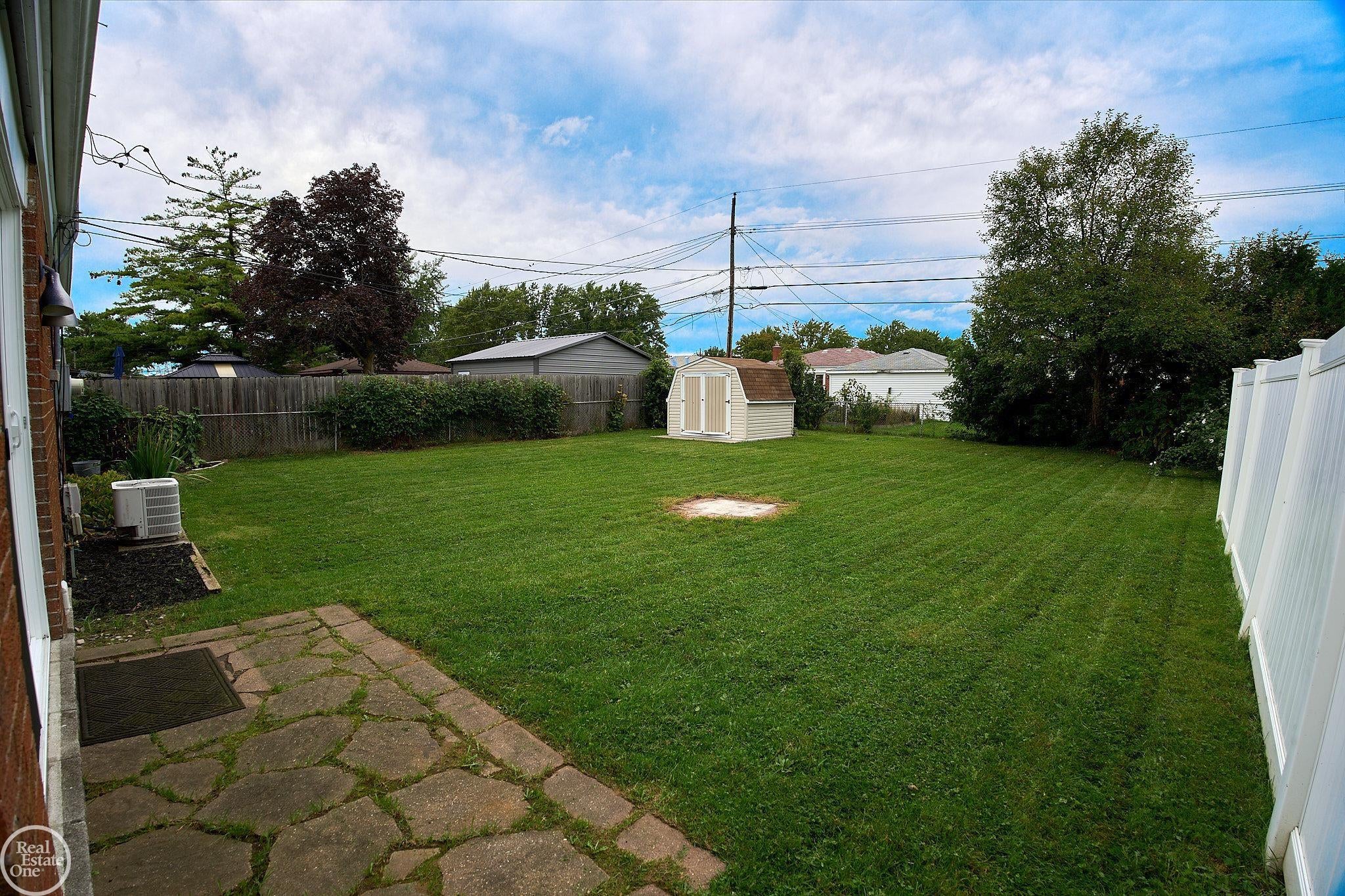 13037 Champaign Avenue