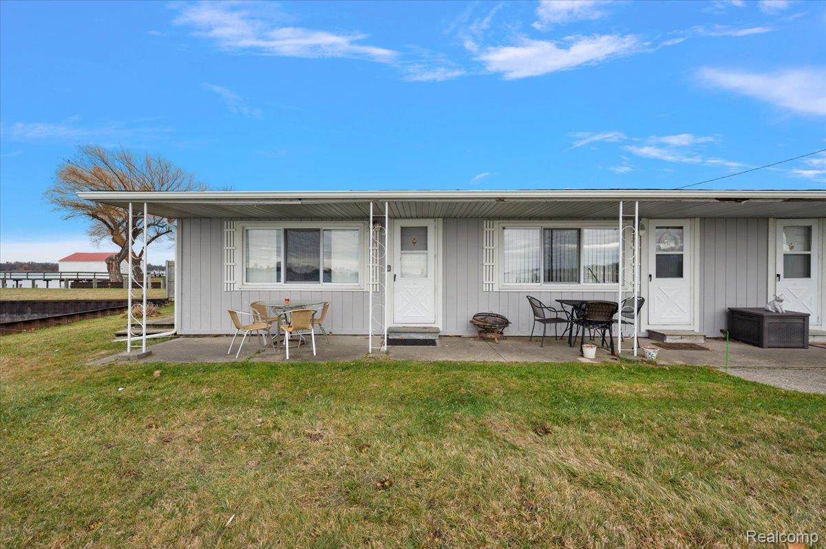 9287 N River Road 1 #2 & #3