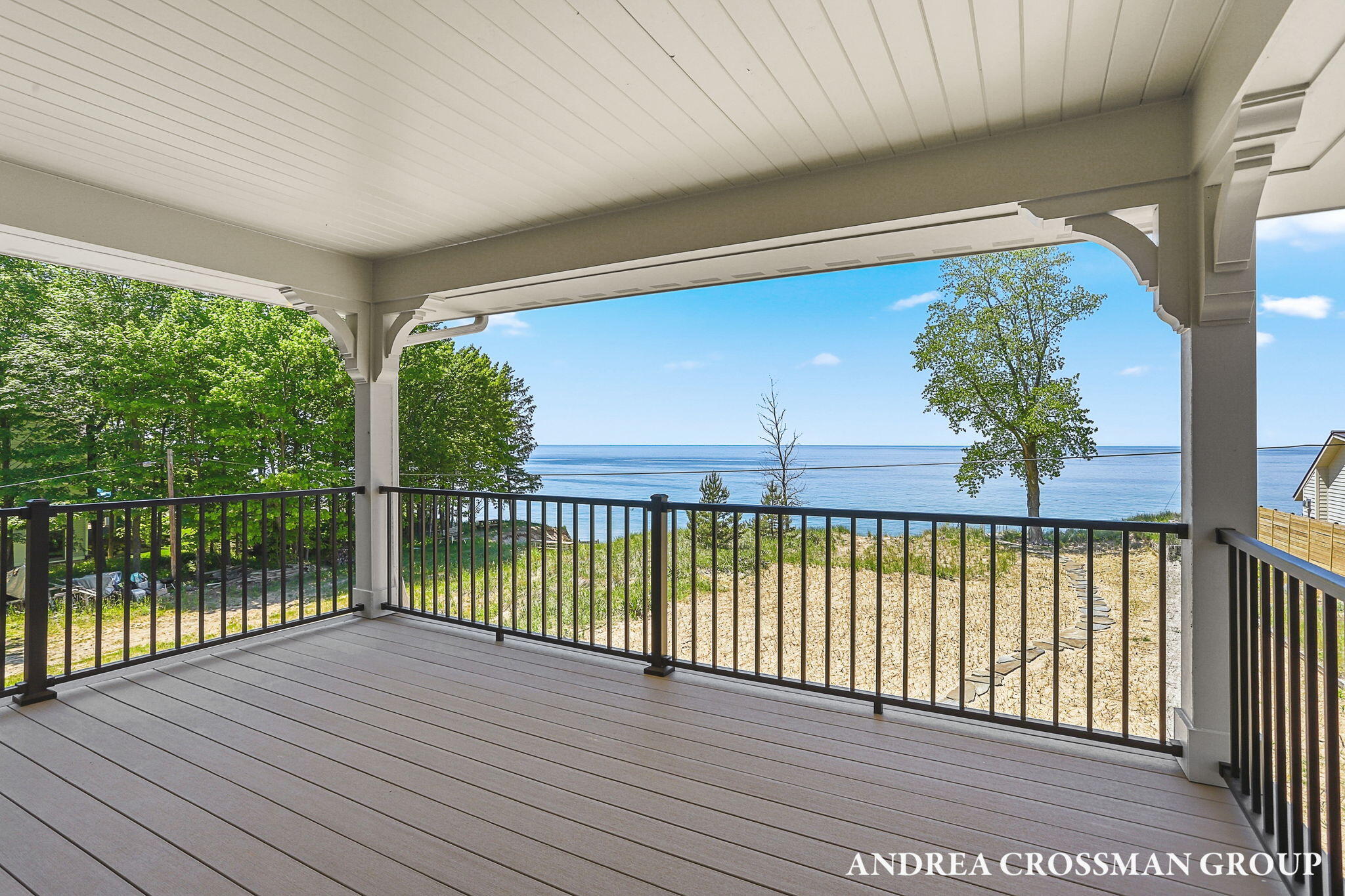 6401 Lakeshore Drive