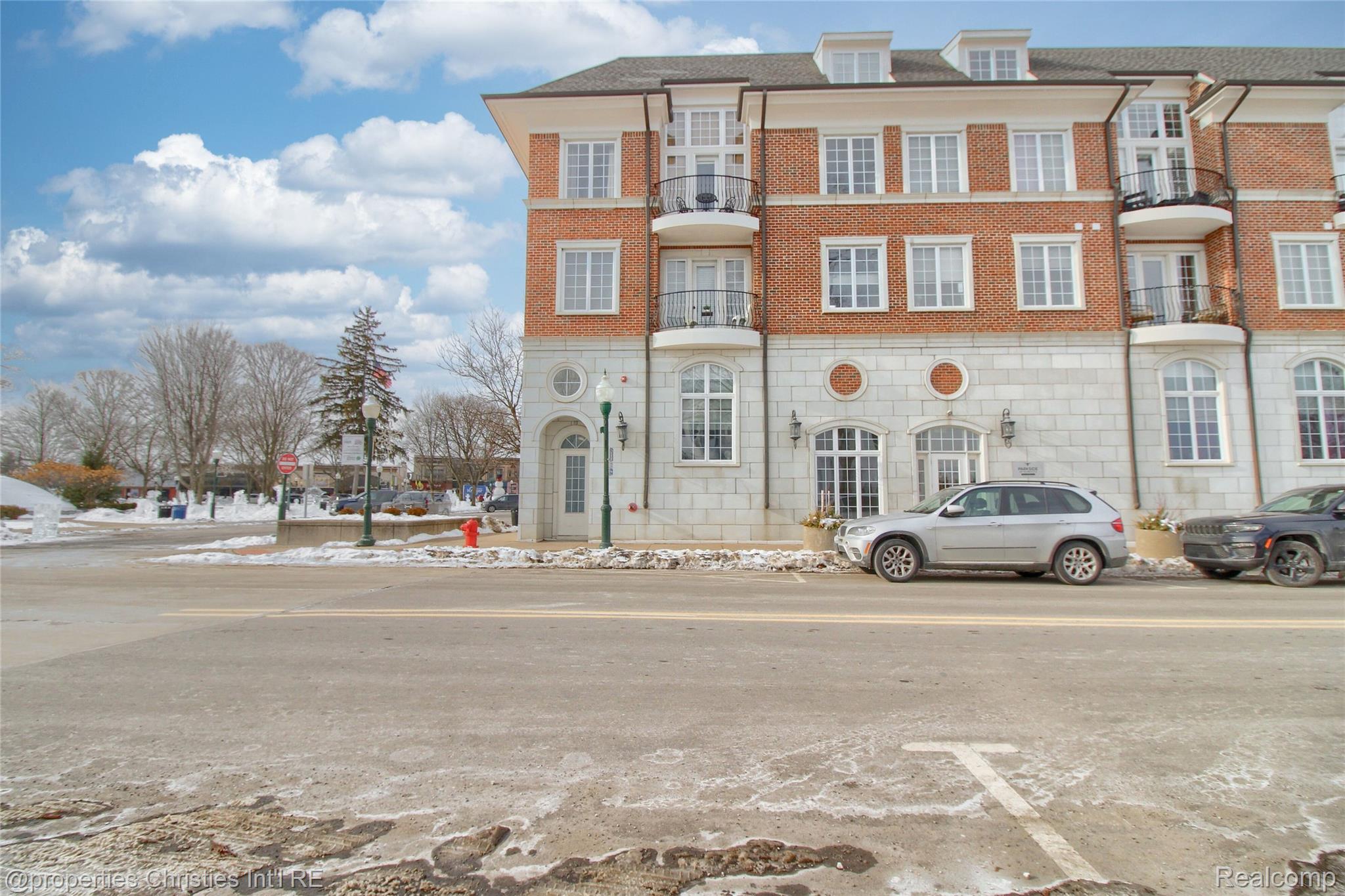 730 Penniman Avenue 5