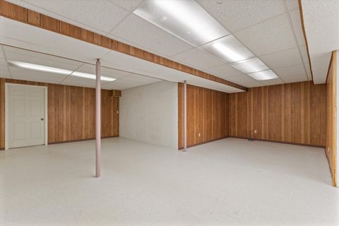 A home in DowagiacCity_Cass