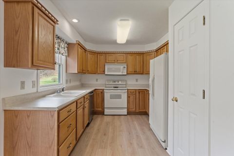 A home in DowagiacCity_Cass