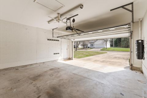 A home in DowagiacCity_Cass