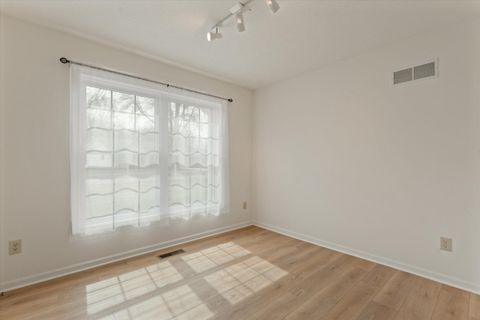 A home in DowagiacCity_Cass