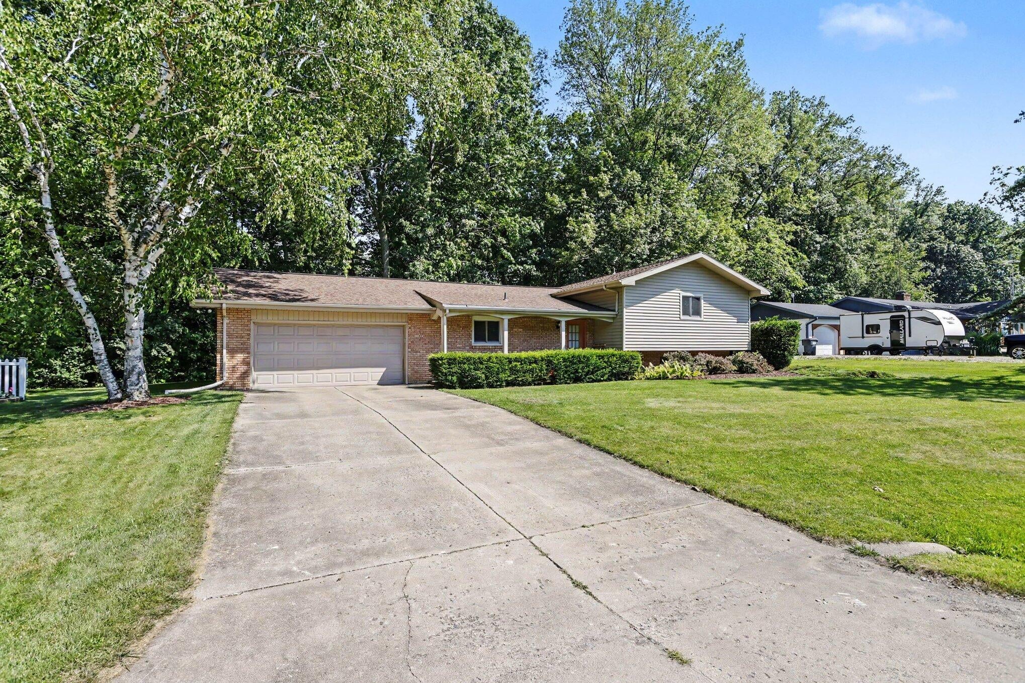 3051 Bluffwood Place