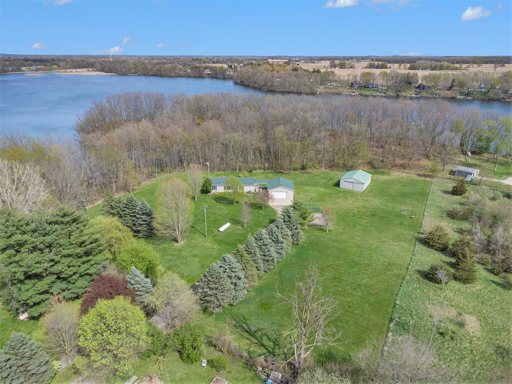 697 Tuttle Road