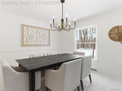 Tiny photo for 3227 Cairncross Drive, Oakland Charter Township, MI 48363 (MLS # 20261002325)