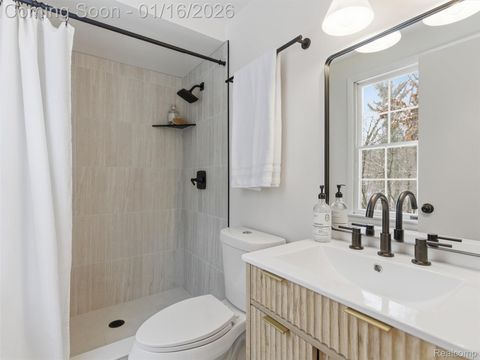 Tiny photo for 3227 Cairncross Drive, Oakland Charter Township, MI 48363 (MLS # 20261002325)