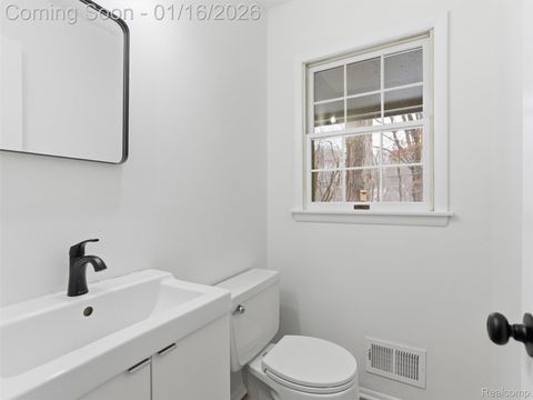 Tiny photo for 3227 Cairncross Drive, Oakland Charter Township, MI 48363 (MLS # 20261002325)