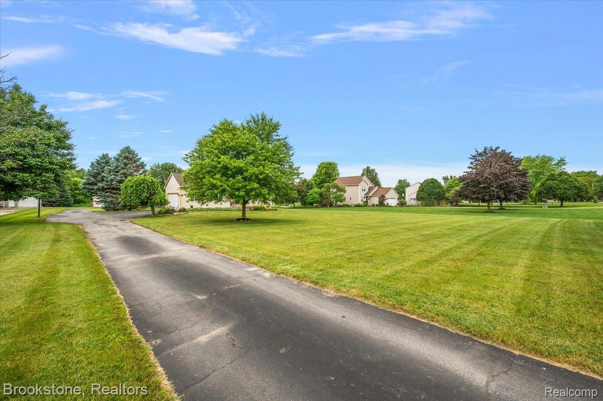 10033 Andersonville Road