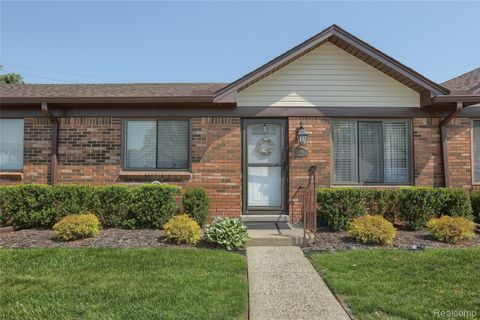 30784 Quinkert Street Roseville City MI 48066