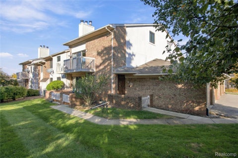 Tiny photo for 6646 Maple Lakes Drive, West Bloomfield Charter Township, MI 48322 (MLS # 20261082941)