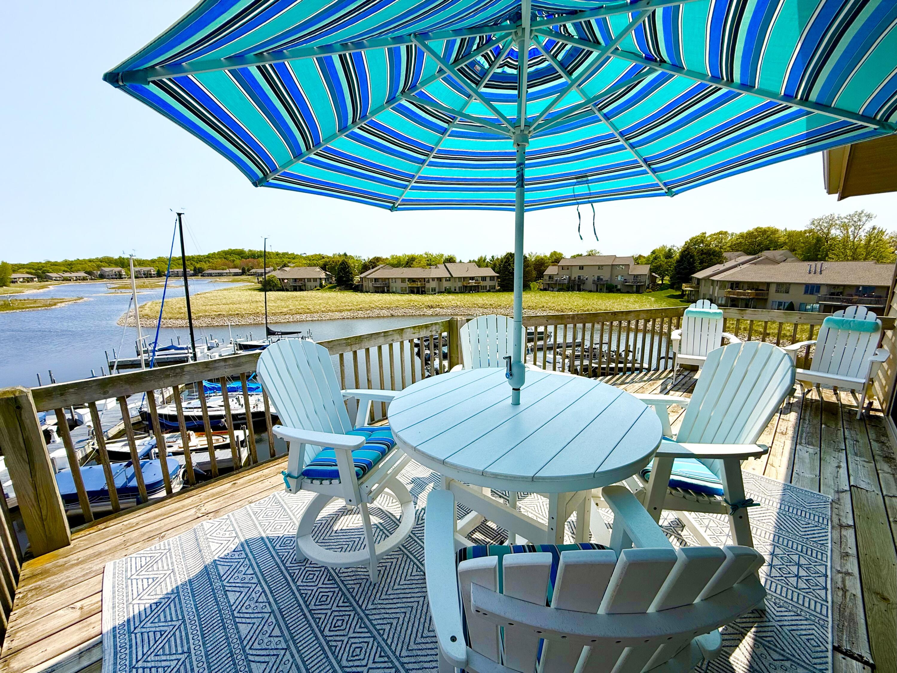 3633 Marina View Point