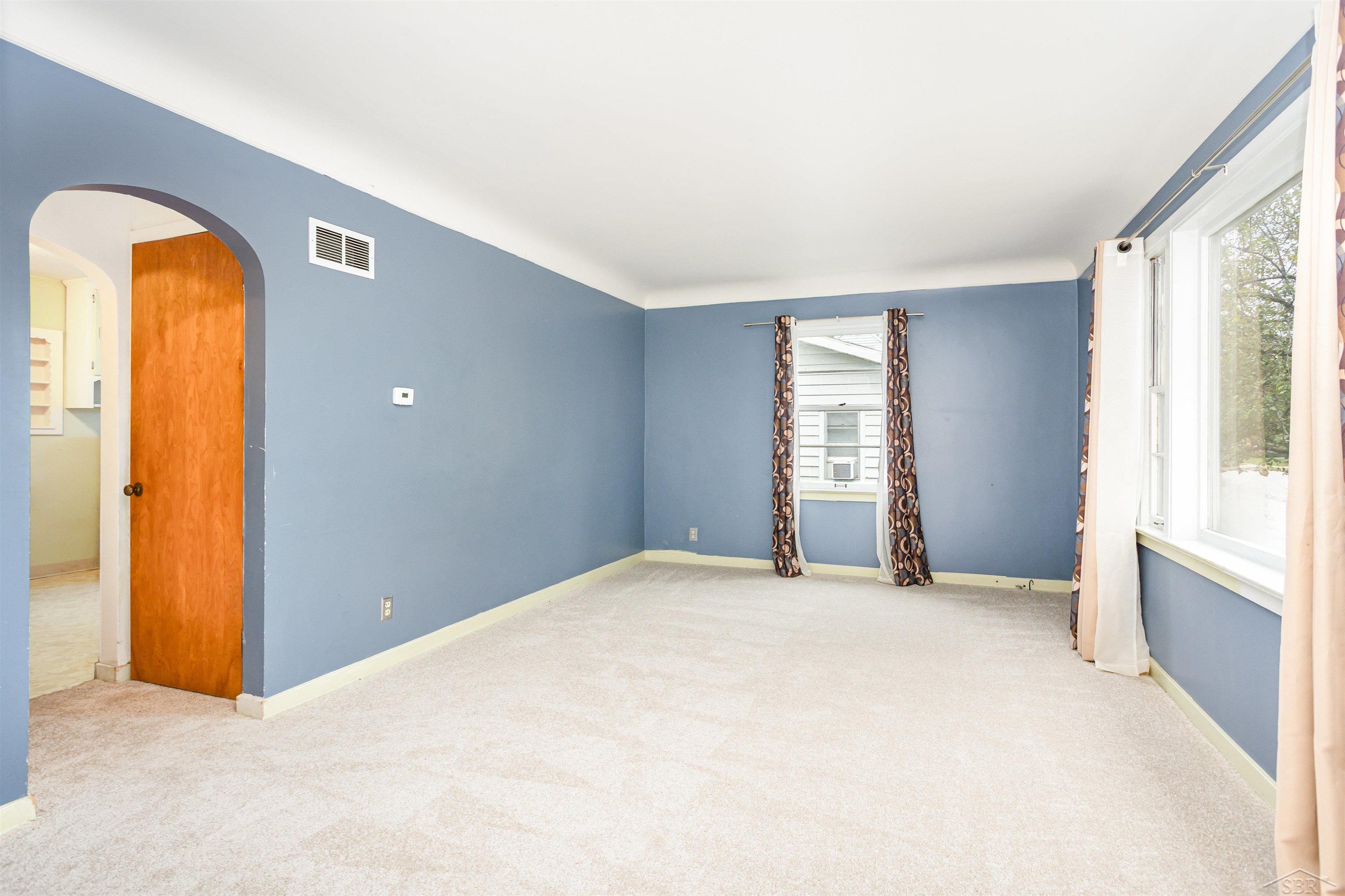 Saginaw City, Michigan 48602, United States, 3 Bedrooms Bedrooms, ,1 BathroomBathrooms,Residential,Active,227860