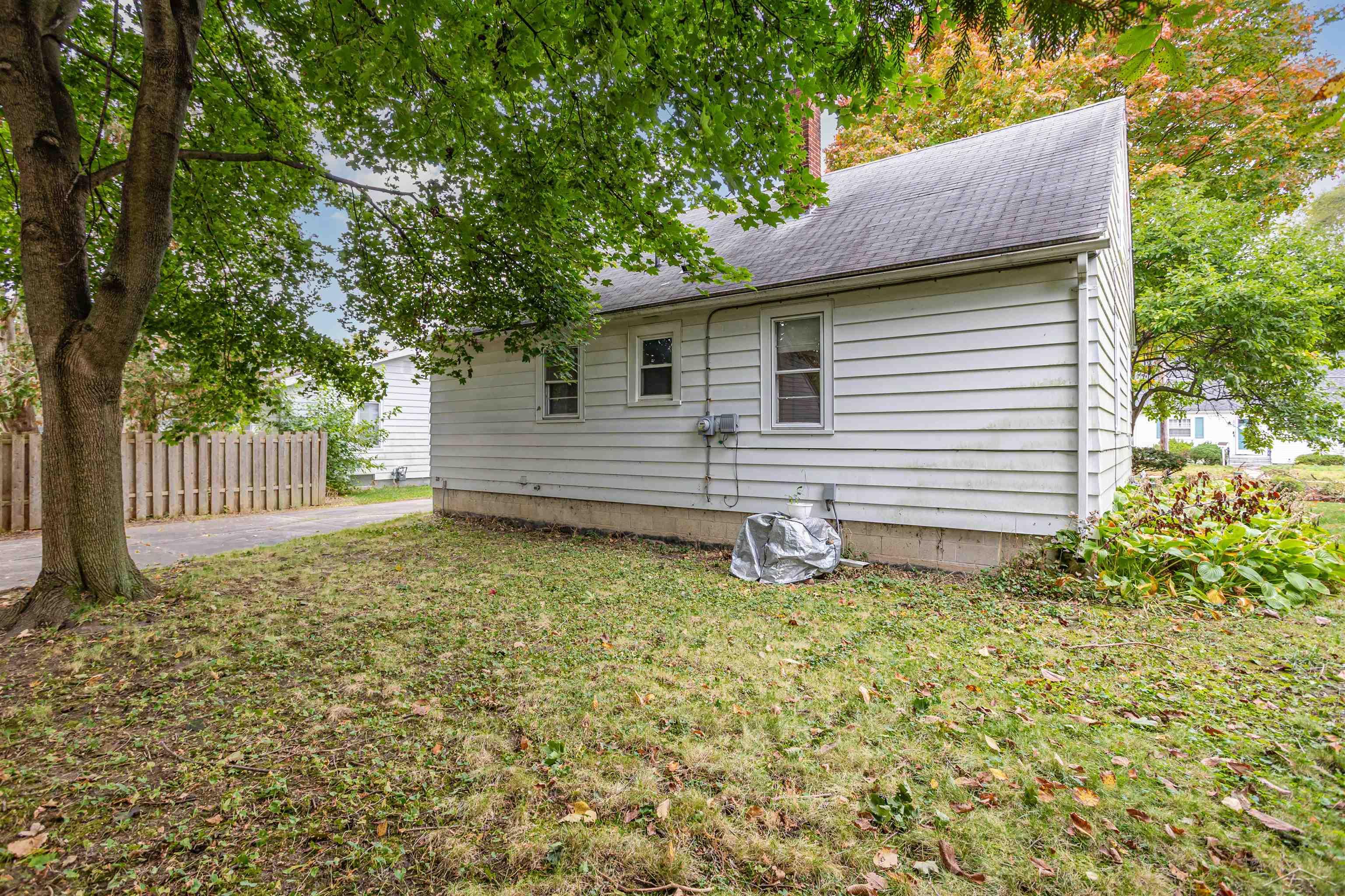 Saginaw City, Michigan 48602, United States, 3 Bedrooms Bedrooms, ,1 BathroomBathrooms,Residential,Active,227860