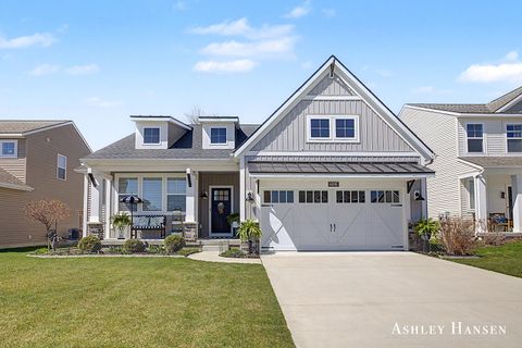 6895 W Cottage Lane NE Cannon Township MI 49341