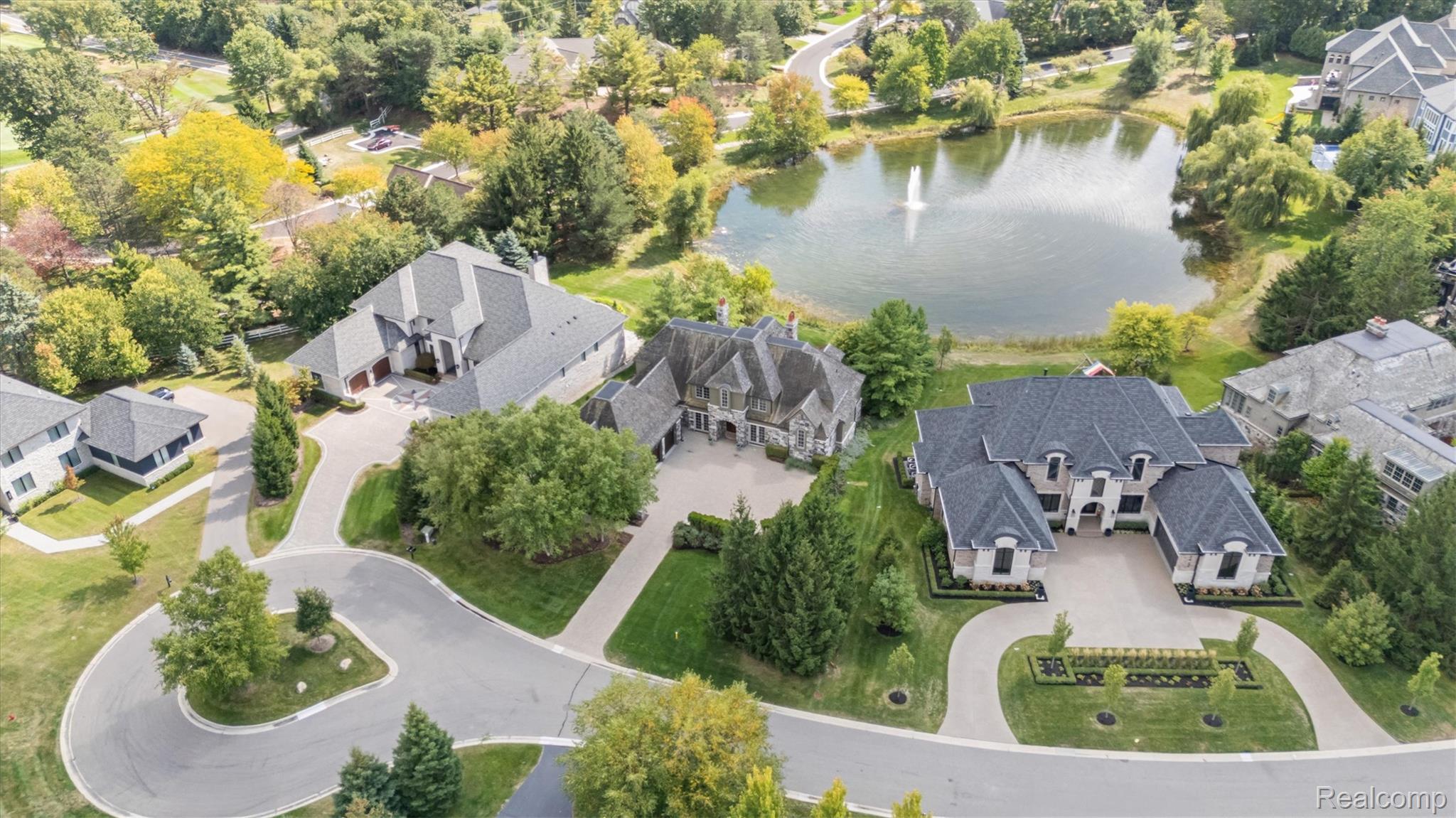 2921 Turtle Pond Court