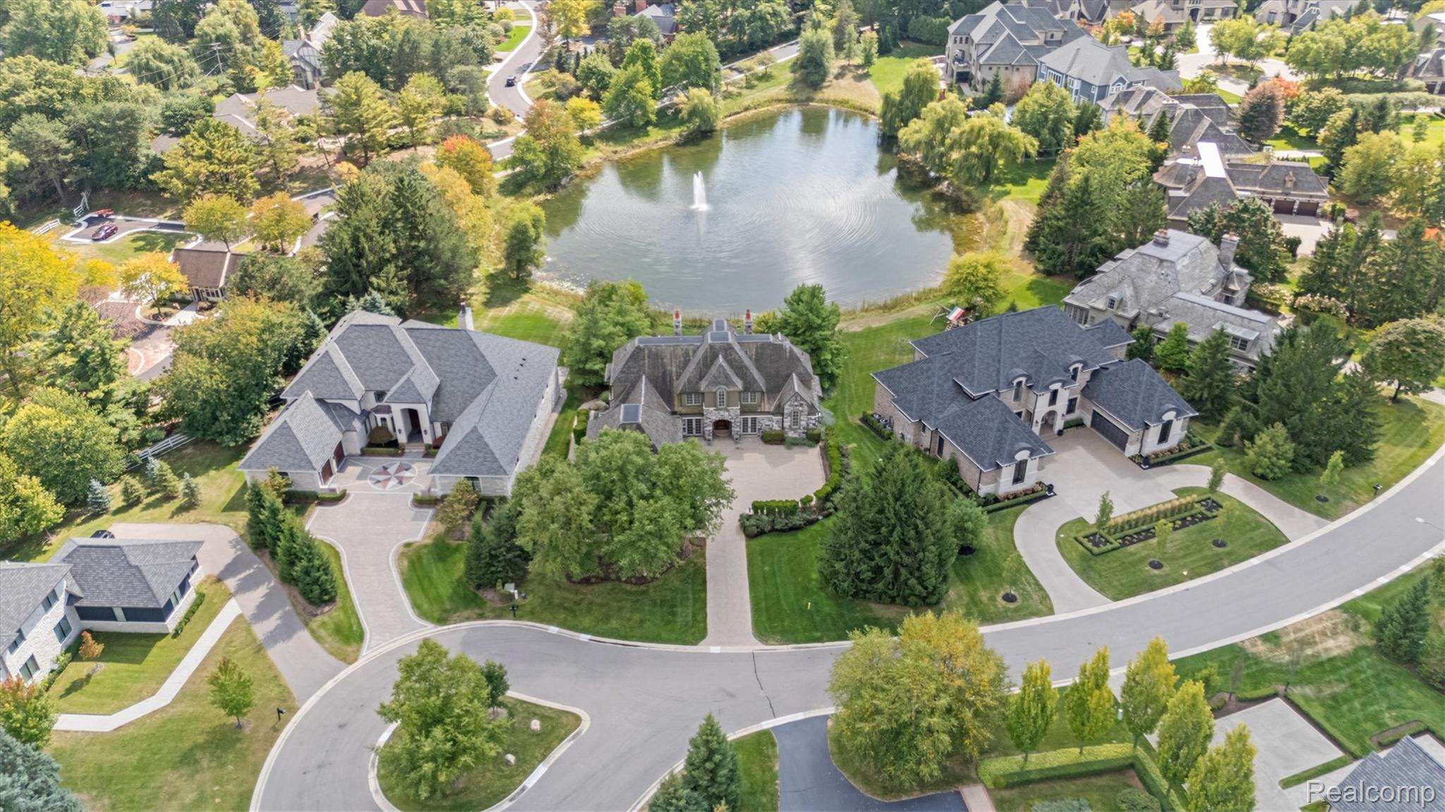 2921 Turtle Pond Court