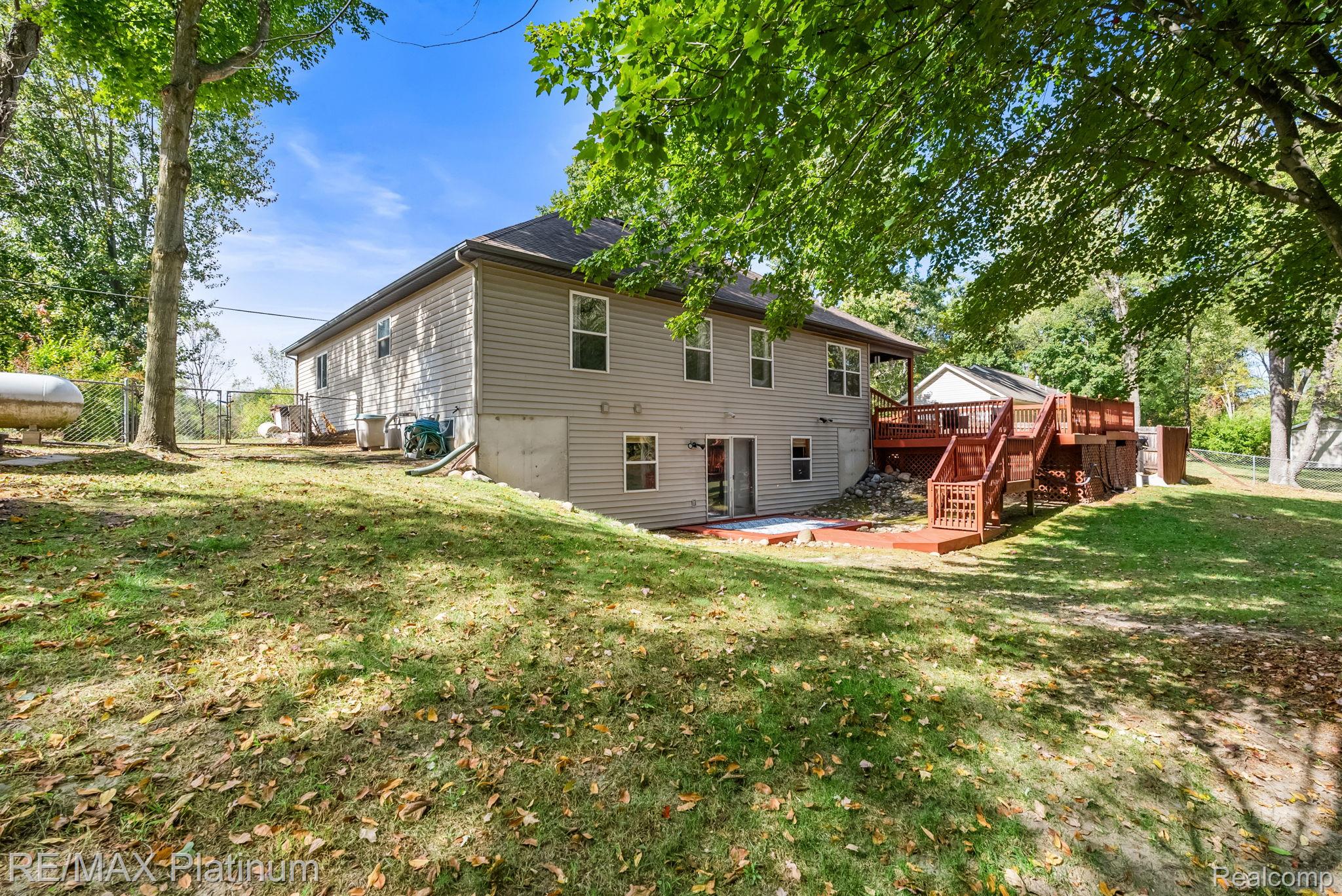 3388 Hogback Road