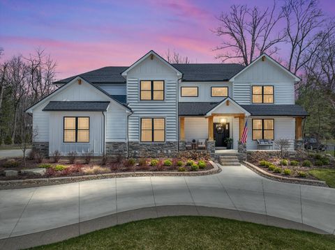 21907 WESTCROFT Drive Grosse Ile Township Wayne MI 48138