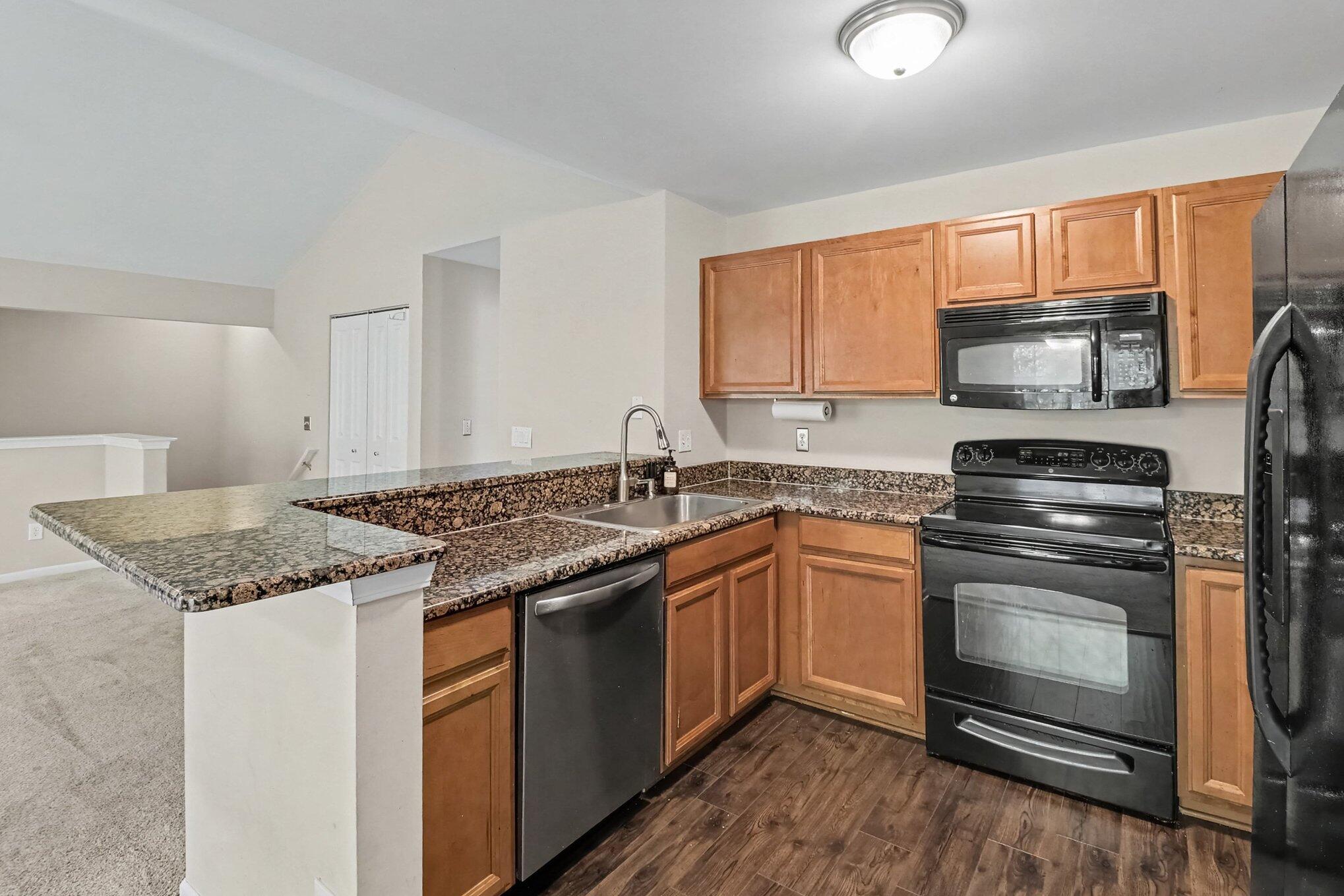 16064 Morningside