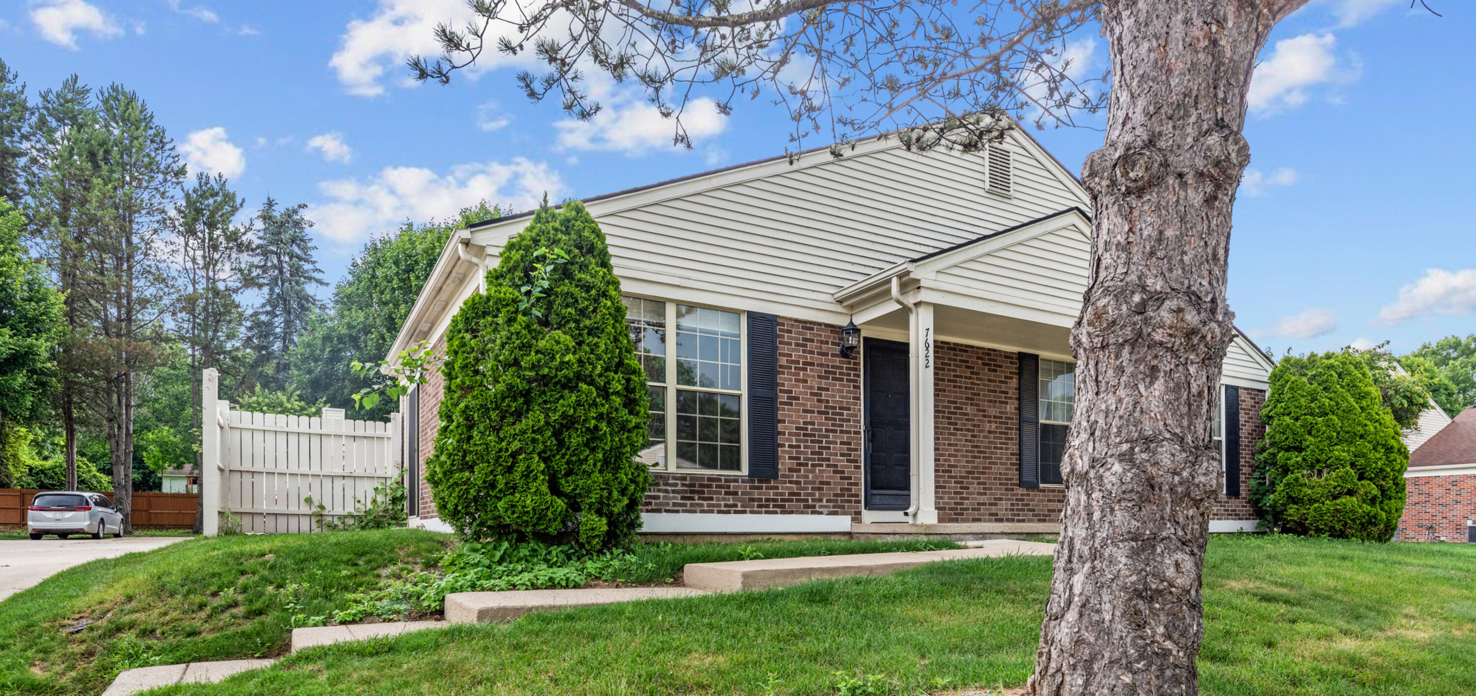 7622 Woodview Drive
