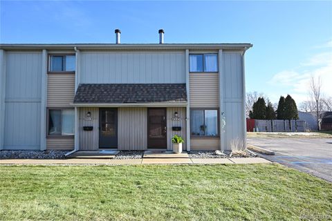 2421 Samoset Road Royal Oak City MI 48073