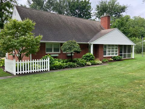 21687 Shiawassee Drive Penn Township MI 49031