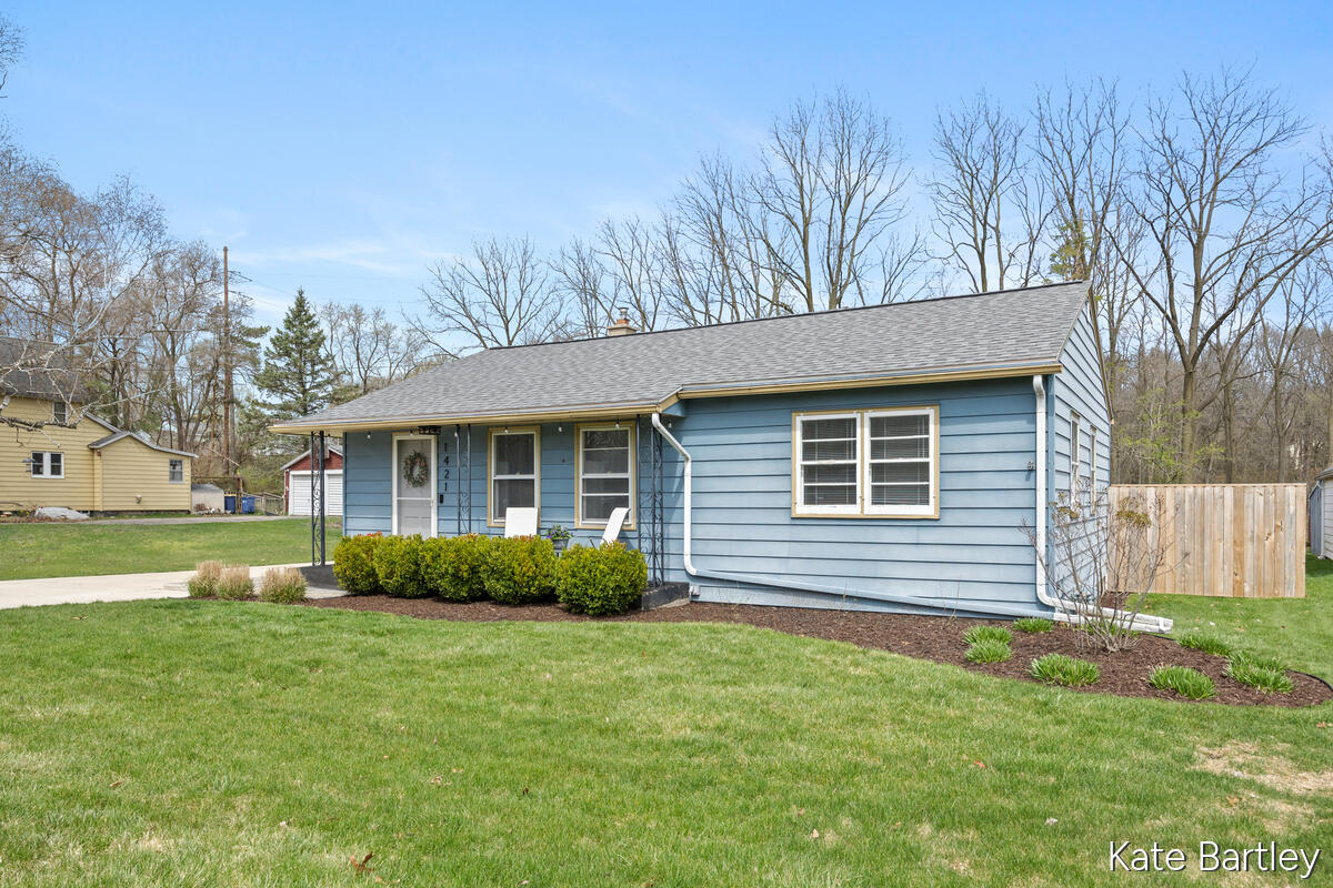 1421 Aberdeen Street NE