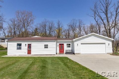 2578 Carson Highway Adrian Township Lenawee MI 49221