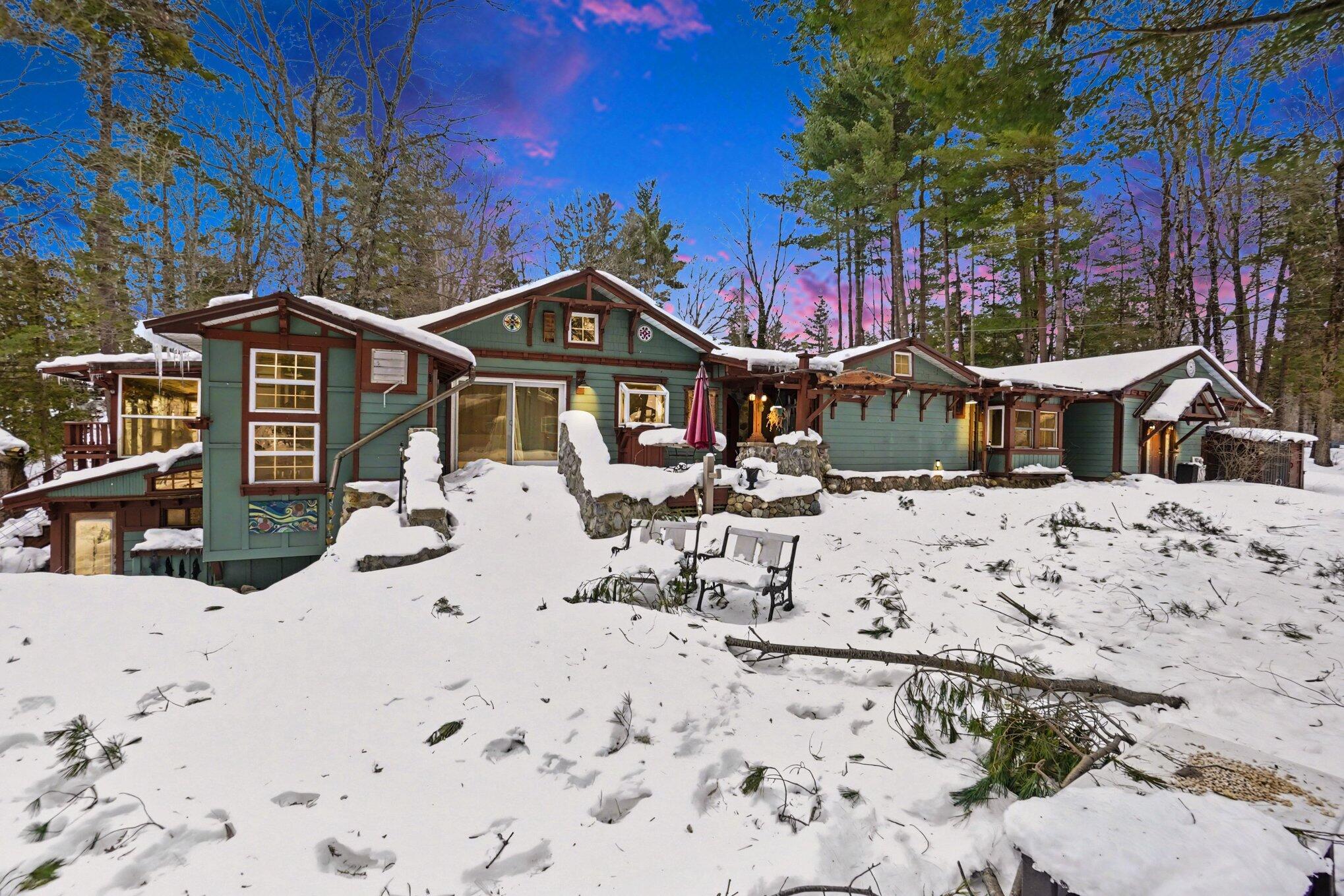 7774 E Saint Huberts Trail