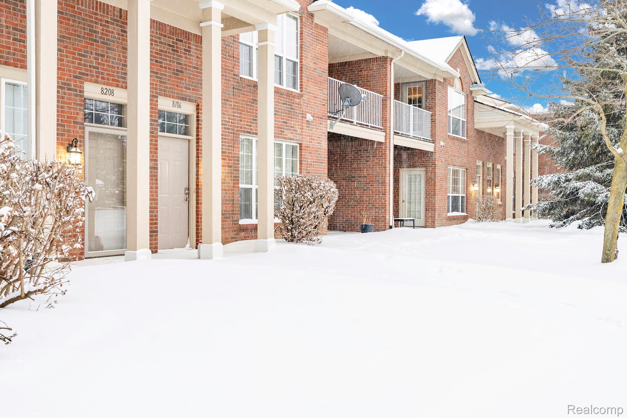 8208 Chesapeake Circle