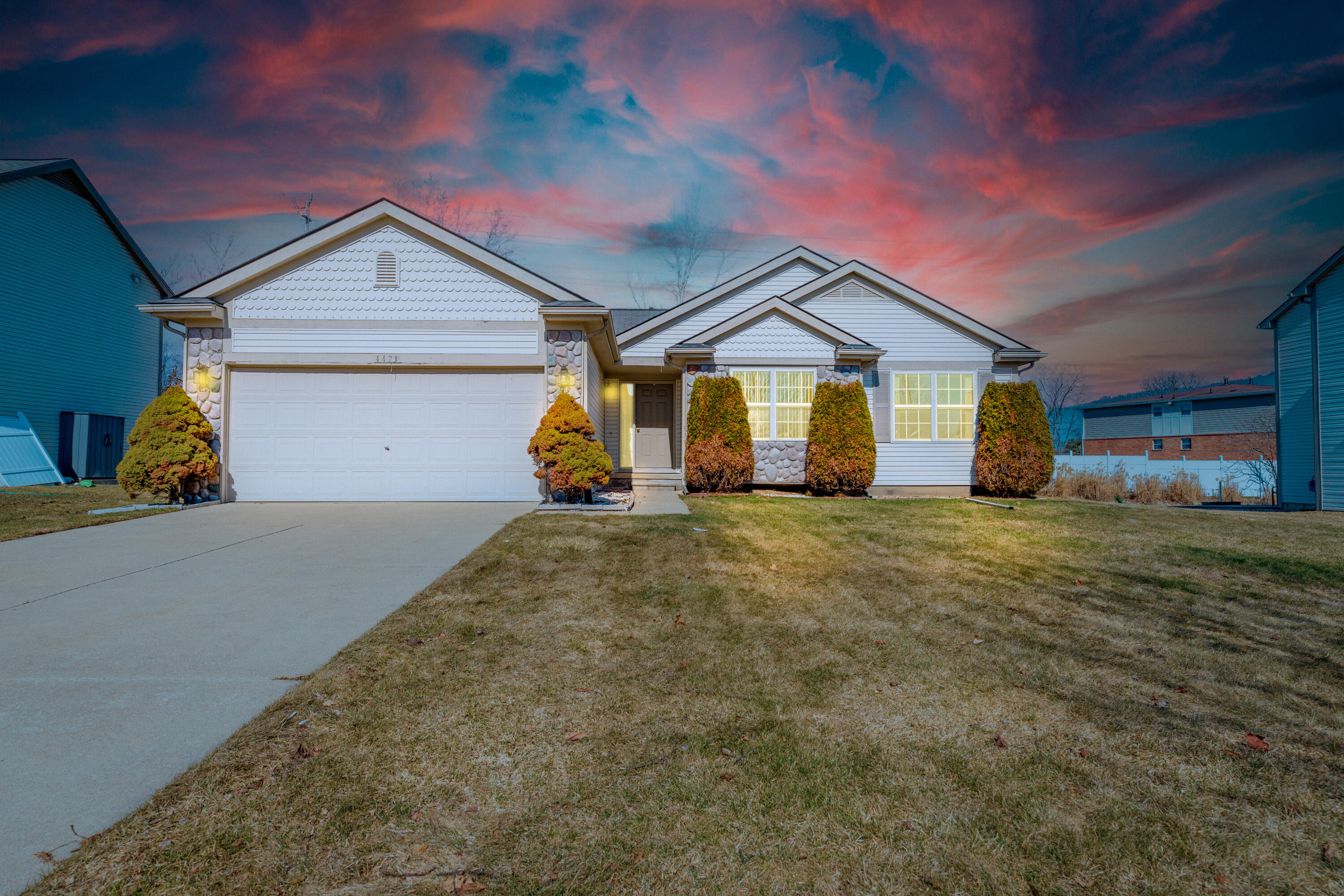 4423 Knollcrest Drive