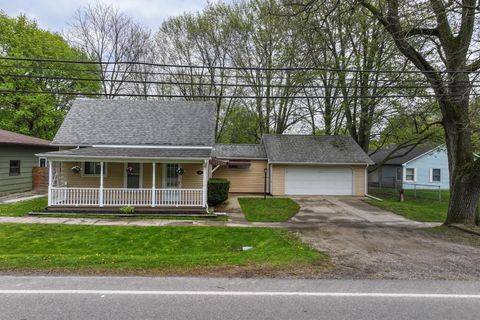 3883 N Mill Road Dryden Village Lapeer MI 48428